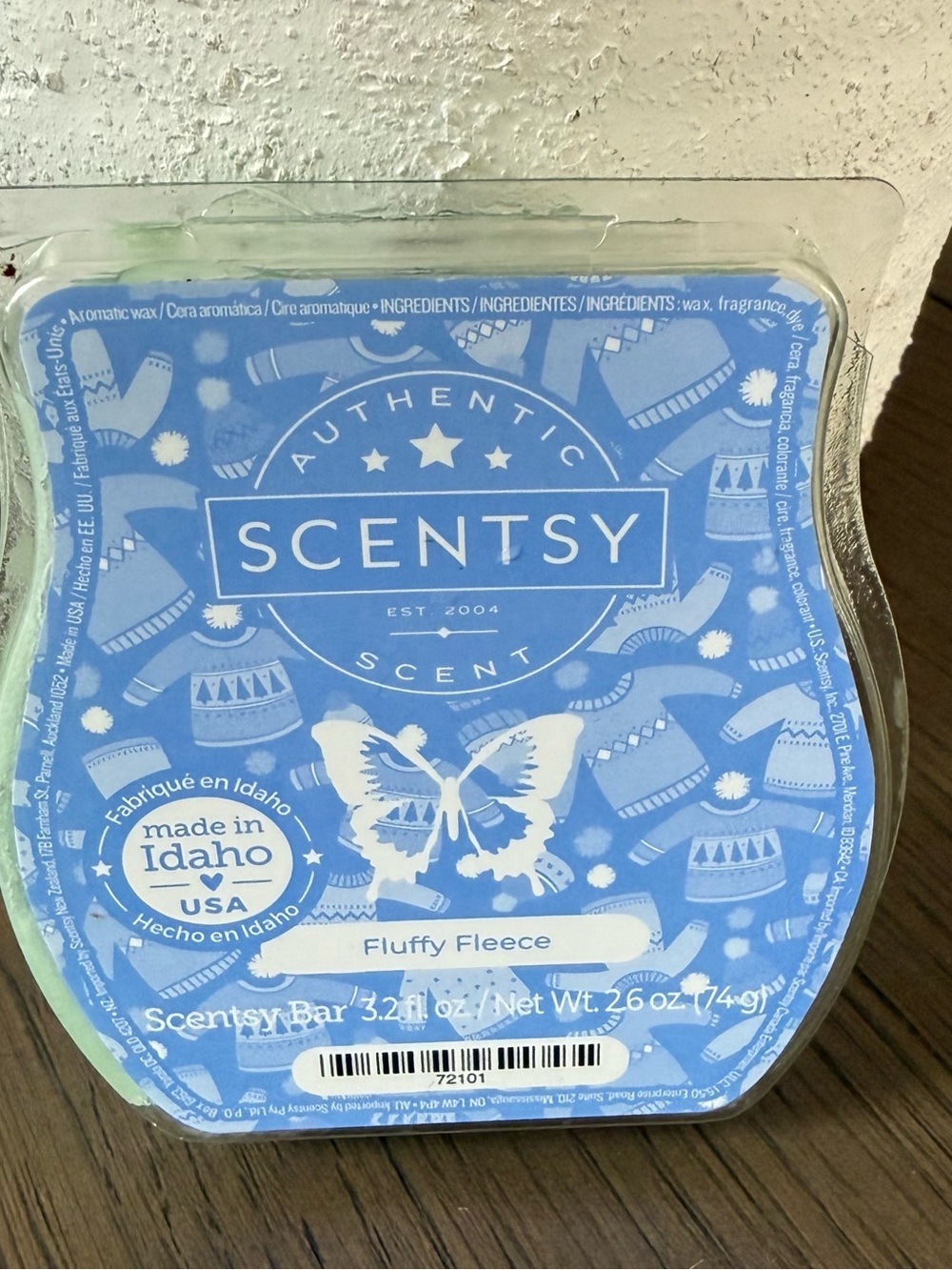 1 New Scentsy Fluffy Fleece Wax Bars Home Fragrance Candles Retired